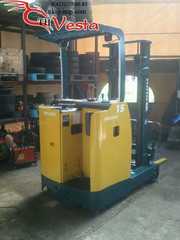 Продаётся электрический  погрузчик Komatsu FB14RS-11 2001 год