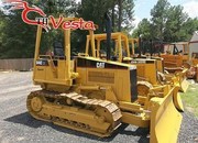 Продается бульдозер  Caterpillar D4C 2001 год